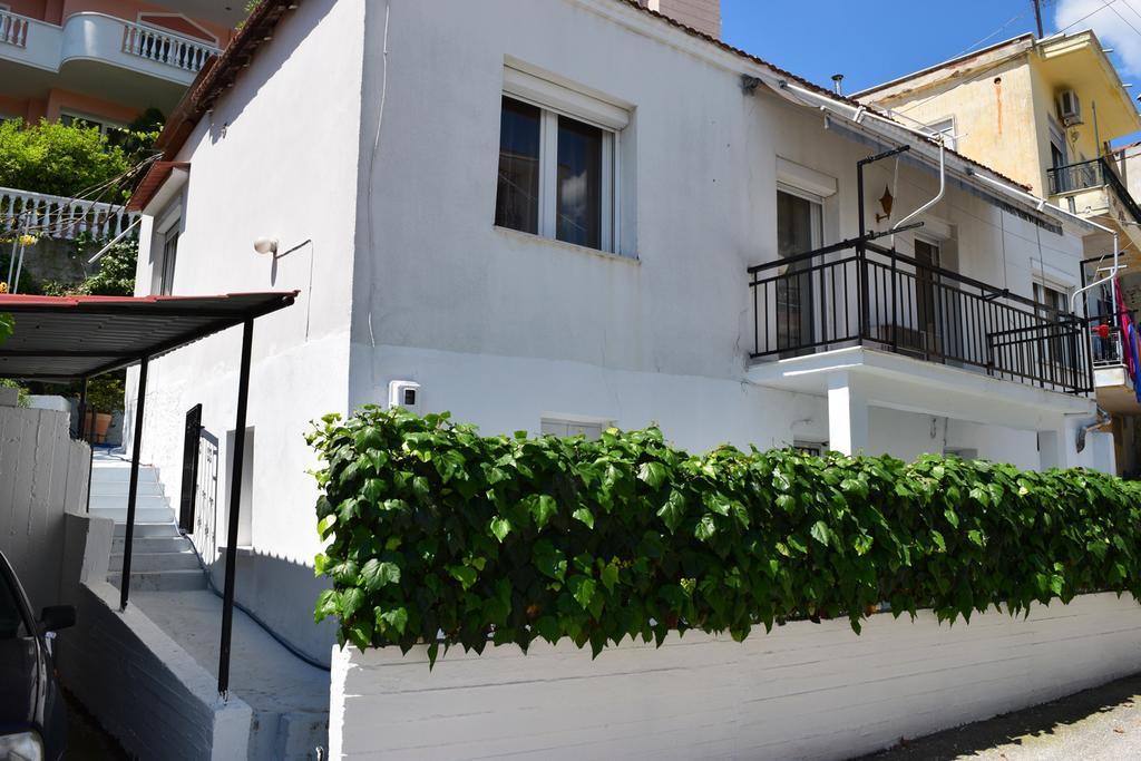 Nicola'S House With Private Parking Villa Kavala Exterior photo